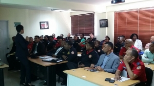 MAP Imparte Taller Sobre la Ley 41-08 De La Funci&oacute;n P&uacute;blica Al Personal Del CECCOM